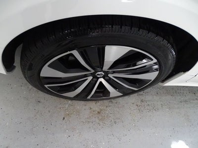 2022 Volvo S60 B5 Momentum