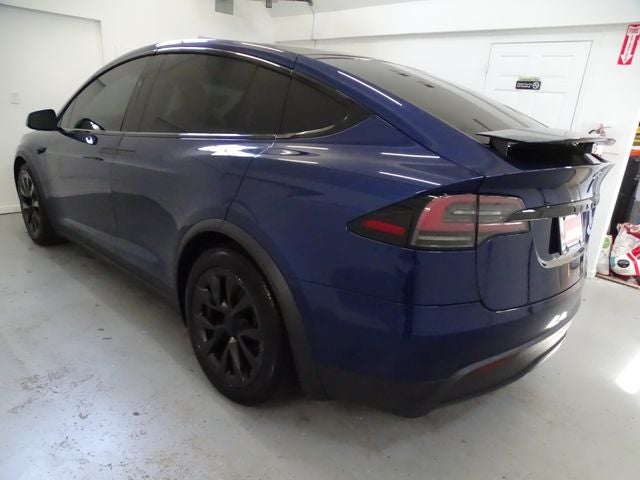 2022 Tesla Model X Base