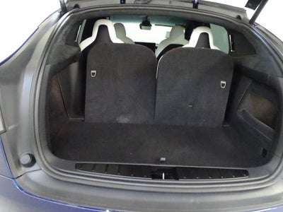 2022 Tesla Model X Base