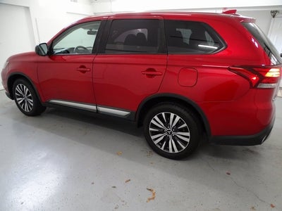 2020 Mitsubishi Outlander ES