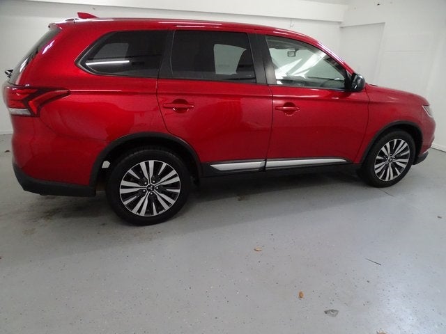 2020 Mitsubishi Outlander ES