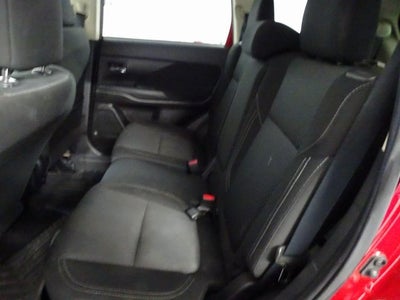 2020 Mitsubishi Outlander ES