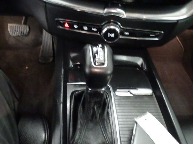 2018 Volvo XC60 T5 Momentum