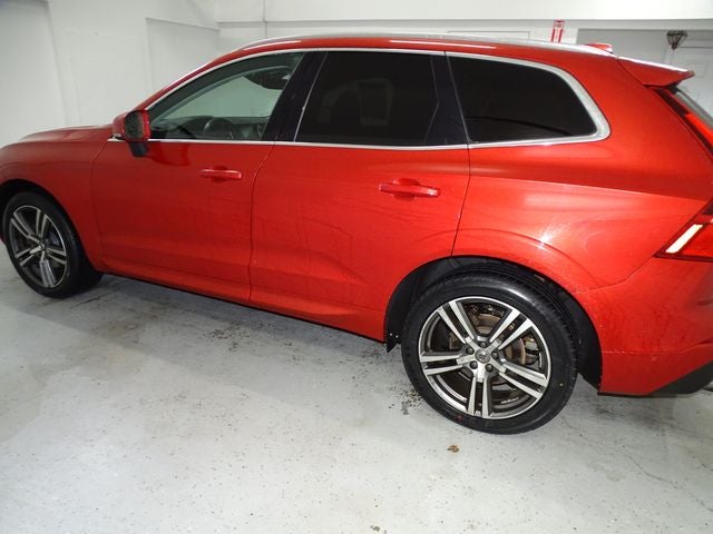 2018 Volvo XC60 T5 Momentum