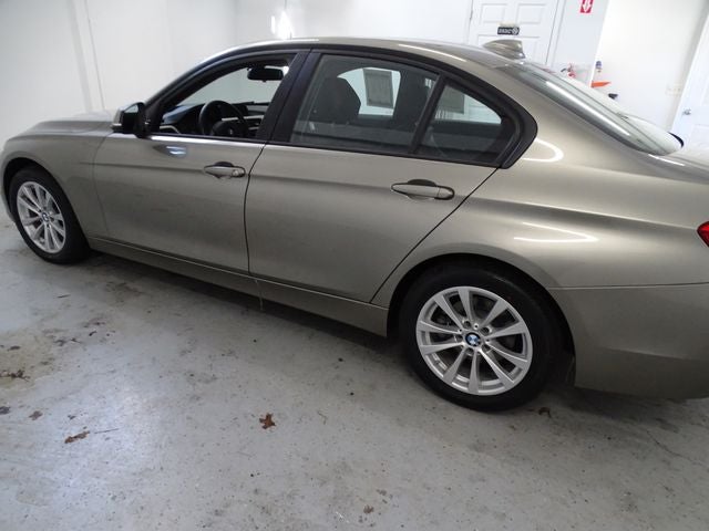 2018 BMW 3 Series 320i xDrive