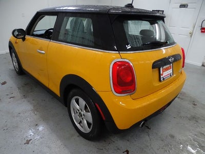 2017 MINI Cooper Base