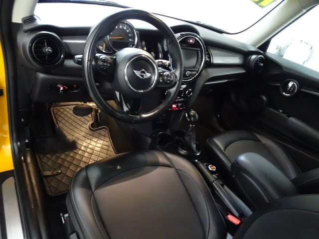 2017 MINI Cooper Base