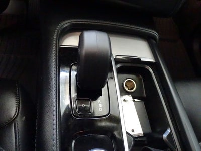 2023 Volvo XC90 B5 Core
